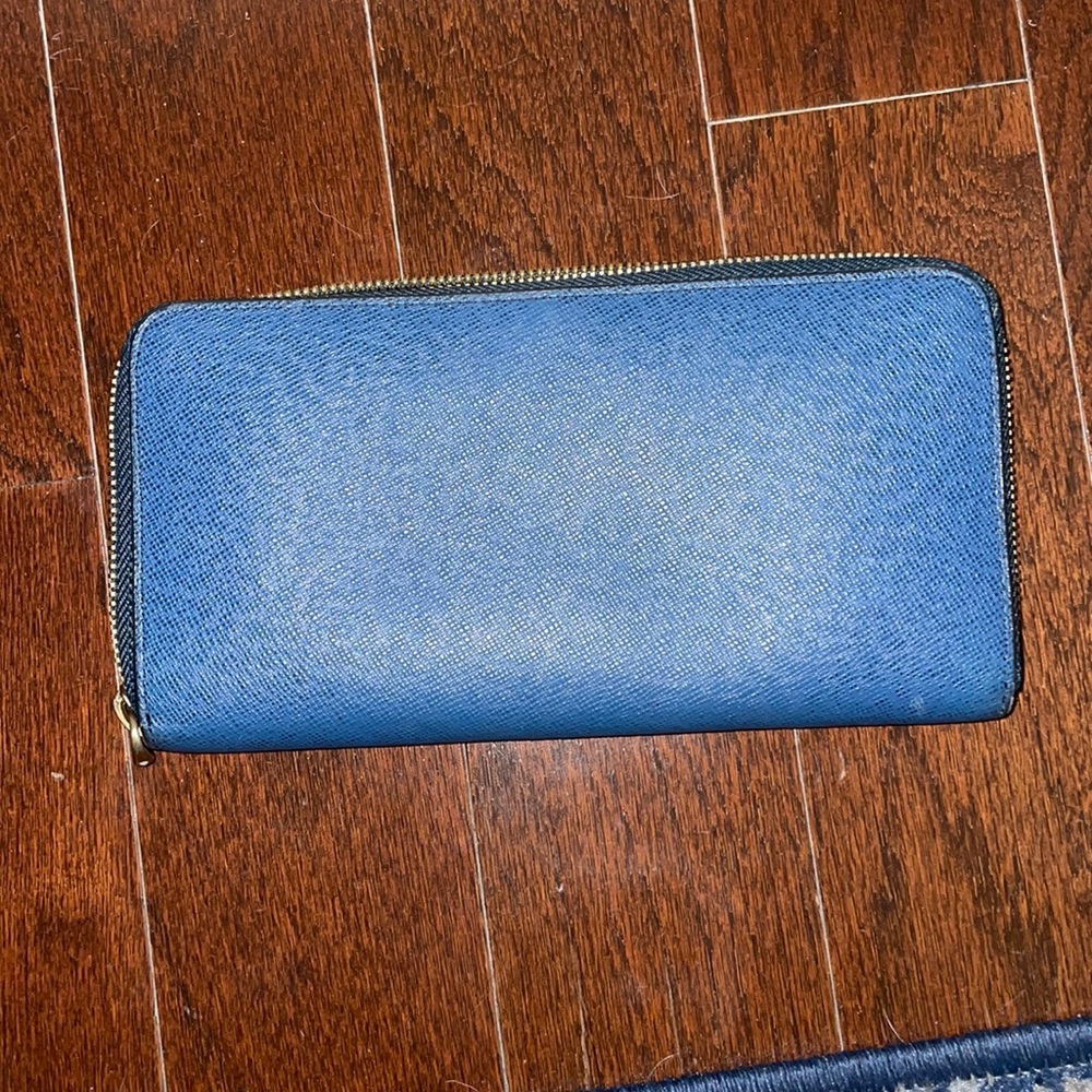 Authentic J.Crew leather wallet